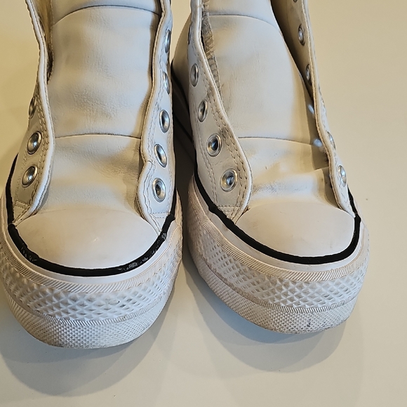 Converse Women's High Top Sneakers White Black Trim Leather Upper Women's 7.5 - Picture 7 of 12